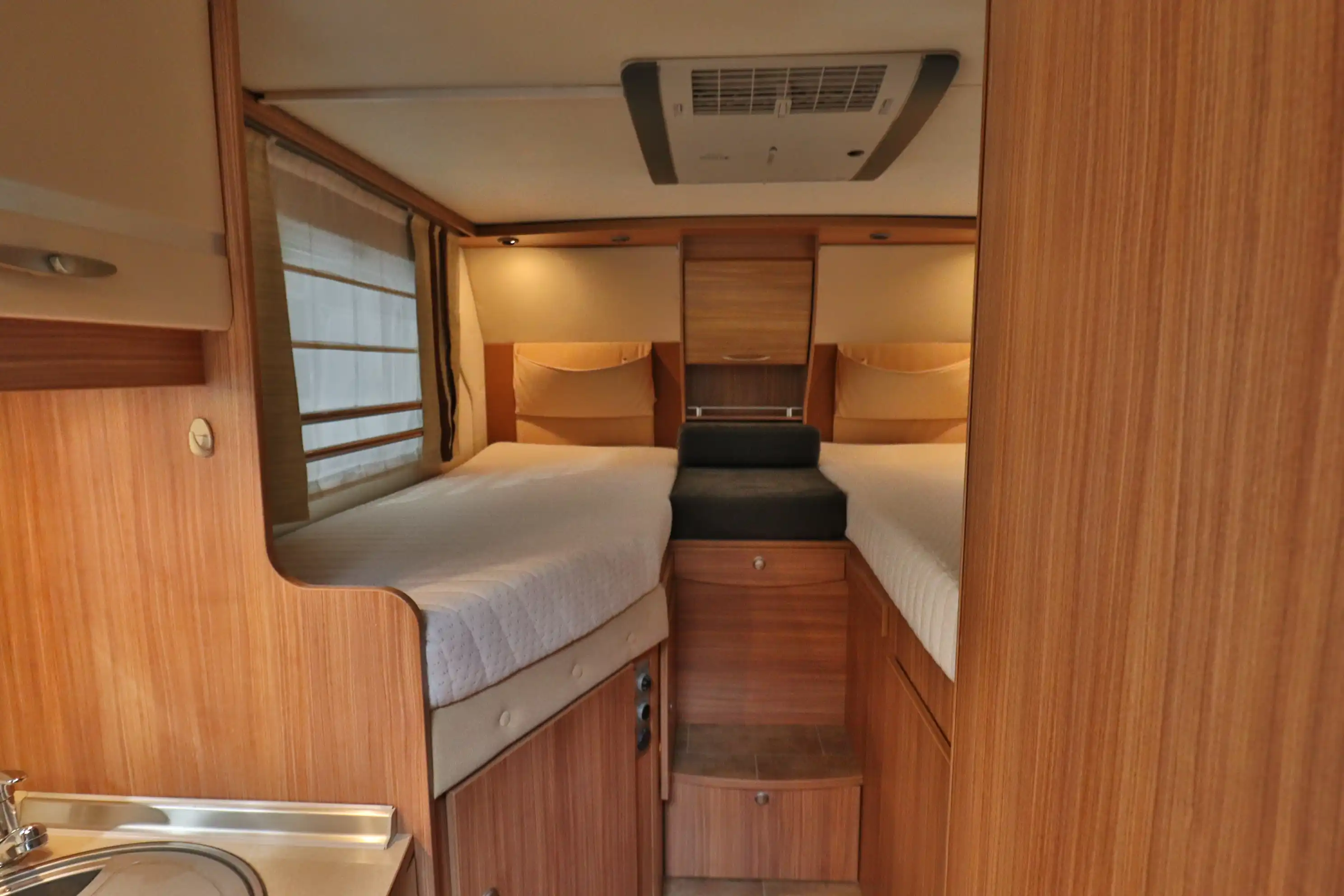 BUERSTNER Travel Van T 620 G 
